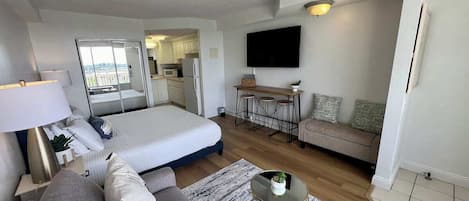 1 多间卧室、熨斗/熨衣板、WiFi、床单