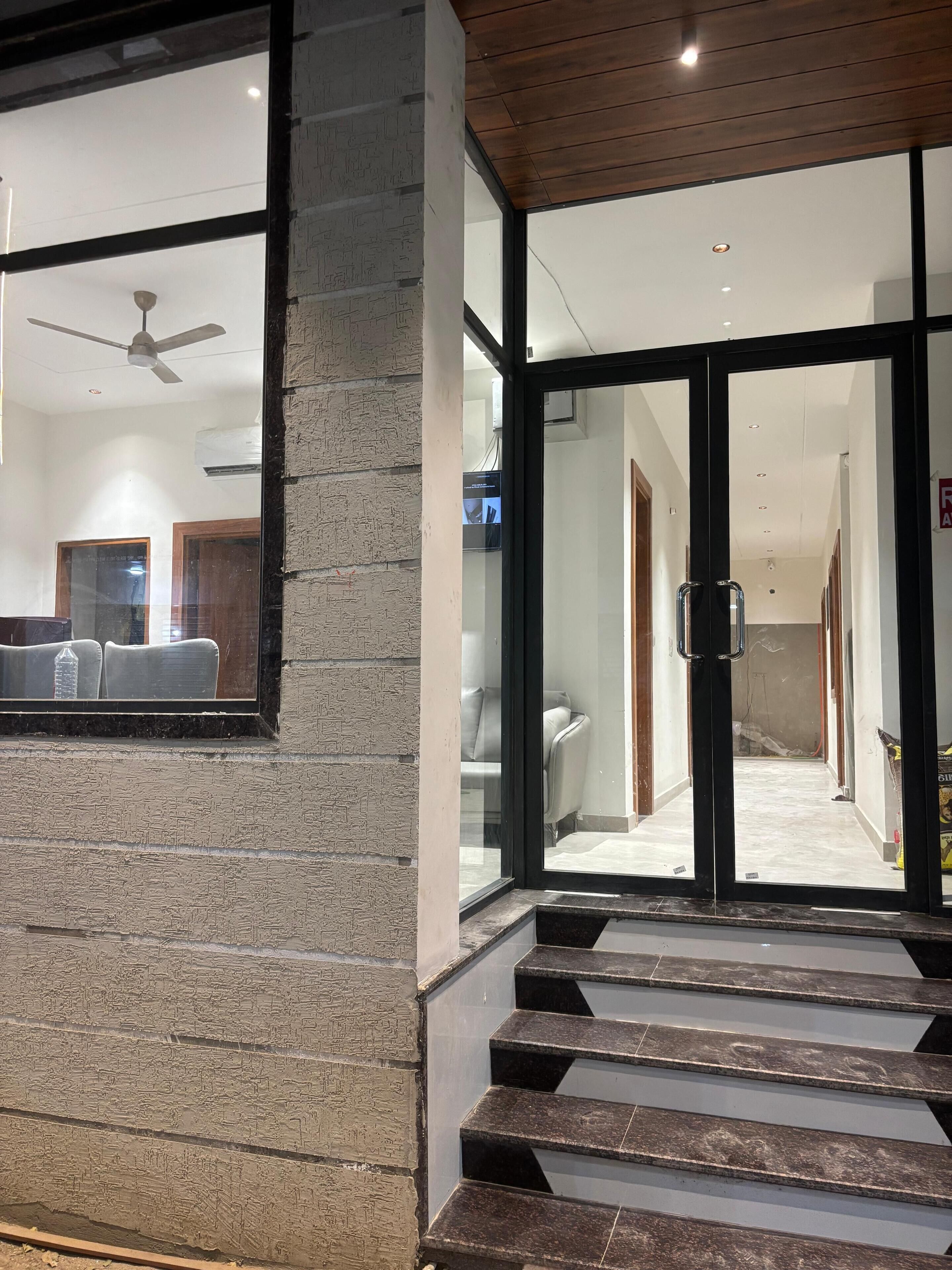 Entrée de l’hébergement