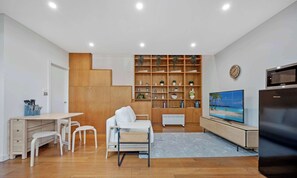 Télévision, espaces bureaux