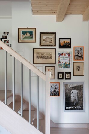 المنشأة من الداخل