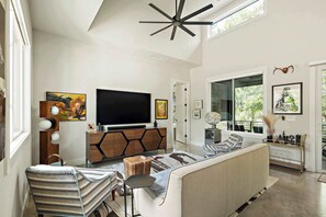 TV, offices