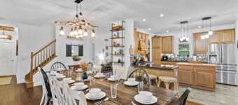 Dog Friendly Farmhouse w/ Pool, Hot Tub, Fire Pit