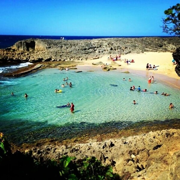 Sillas reclinables de playa, toallas de playa