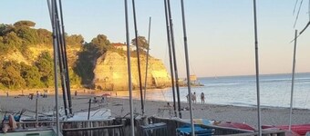 Charming, bright, spacious house close to the beach