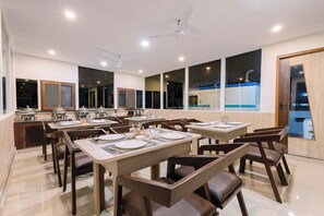 Dining - Treebo RKH Palace (Chennai)