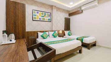 Sistema de insonorización y tabla de planchar con plancha