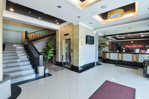 Reception - Hotel O Rayyan Soffea Managed by Oravel (Kota Bharu)