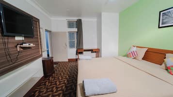 Family Room | Free WiFi