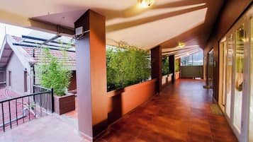 Deluxe Non View | Free WiFi