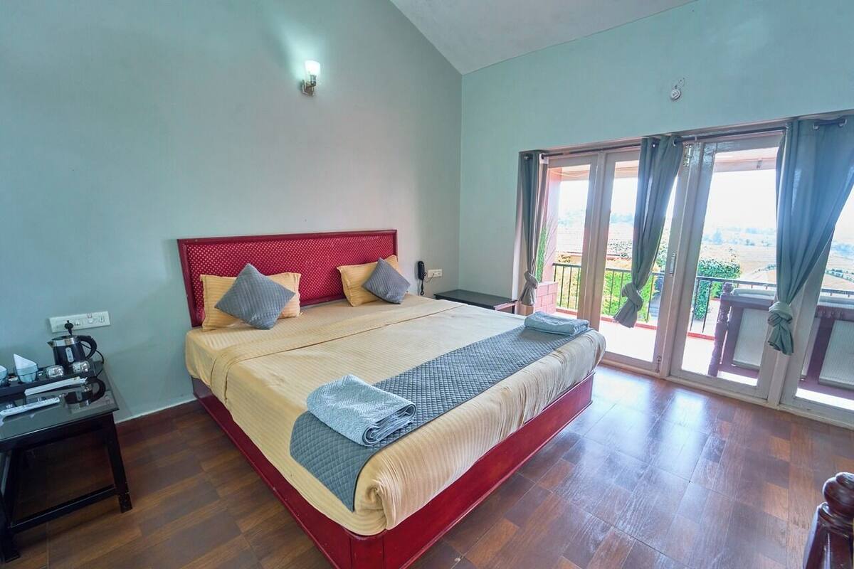 Deluxe room with balcony | ห้องเก็บเสียง, Wi-Fi ฟรี