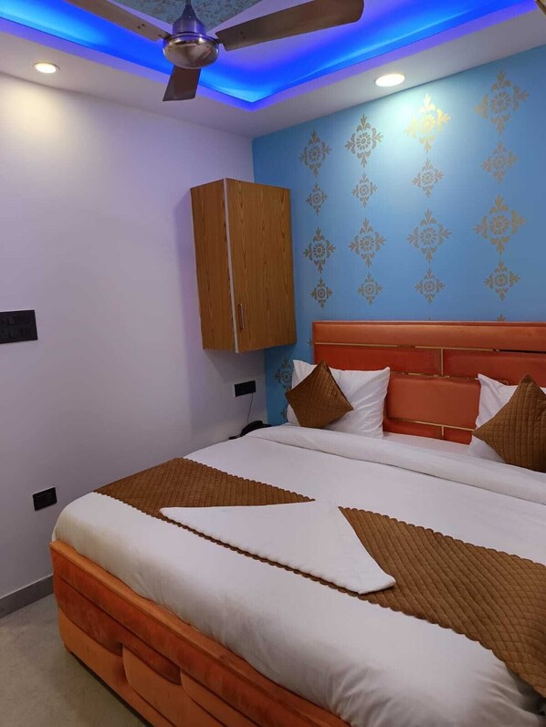Room - Test Alpha (Gurugram)