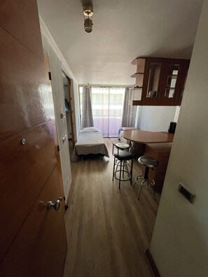 1 bedroom, bed sheets - Dana Dept. (Providencia)