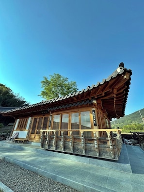 Luxury House, Kitchenette, Mountain View | Free WiFi - Jukrokjungsa hanokstay (Gurye)