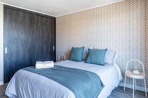 Comfort Apartment, Balcony, City View