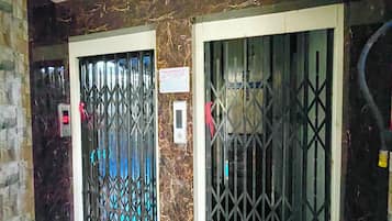 Elevator