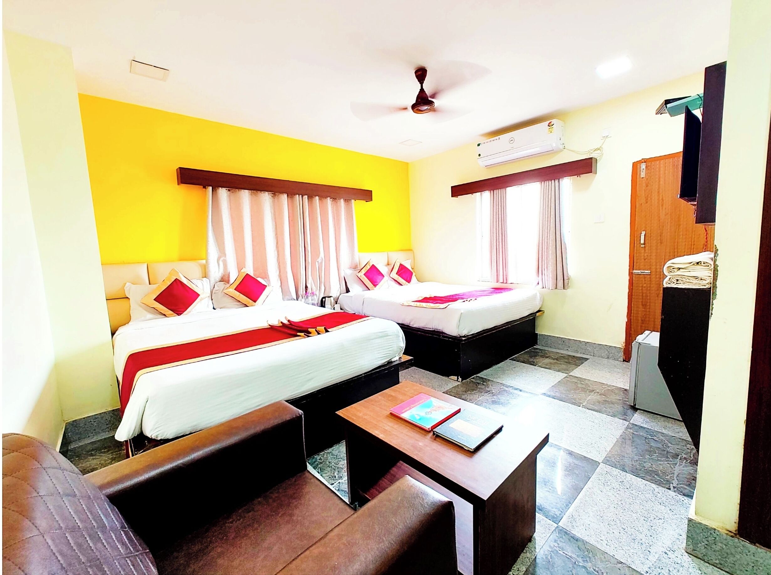 华丽四人房, 空调, 城市景观 | 客房景观