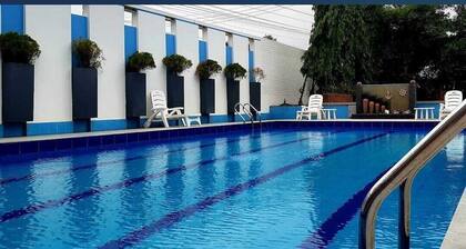 Crow Euro Inn Hotel and Resort