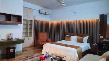 Kamar Double Deluks, pemandangan kebun | Wi-Fi gratis