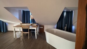 Uklassifisert bilde, 4 av 39, knapp