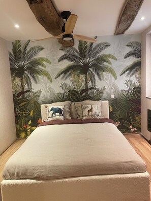 1 bedroom, WiFi, bed sheets