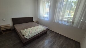 2 bedrooms, Internet, bed sheets