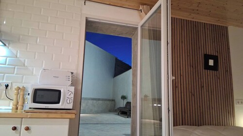 Mountain Retreat in Castalla, With Private bar in Alicante - Perfect for Groups