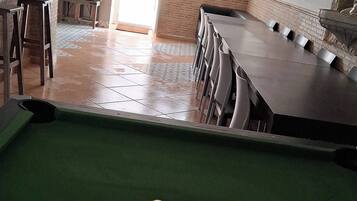 House, 3 Bedrooms, Smoking, Patio | Games room