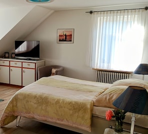 1 chambre, Wi-Fi gratuit, draps fournis
