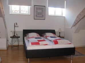 1 soverom, wi-fi (inkludert) og sengetøy