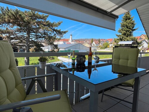 Ferienwohnung Klosterblick - Auszeit mit Aussicht - Stilvoll wohnen in Öhningen am Bodensee