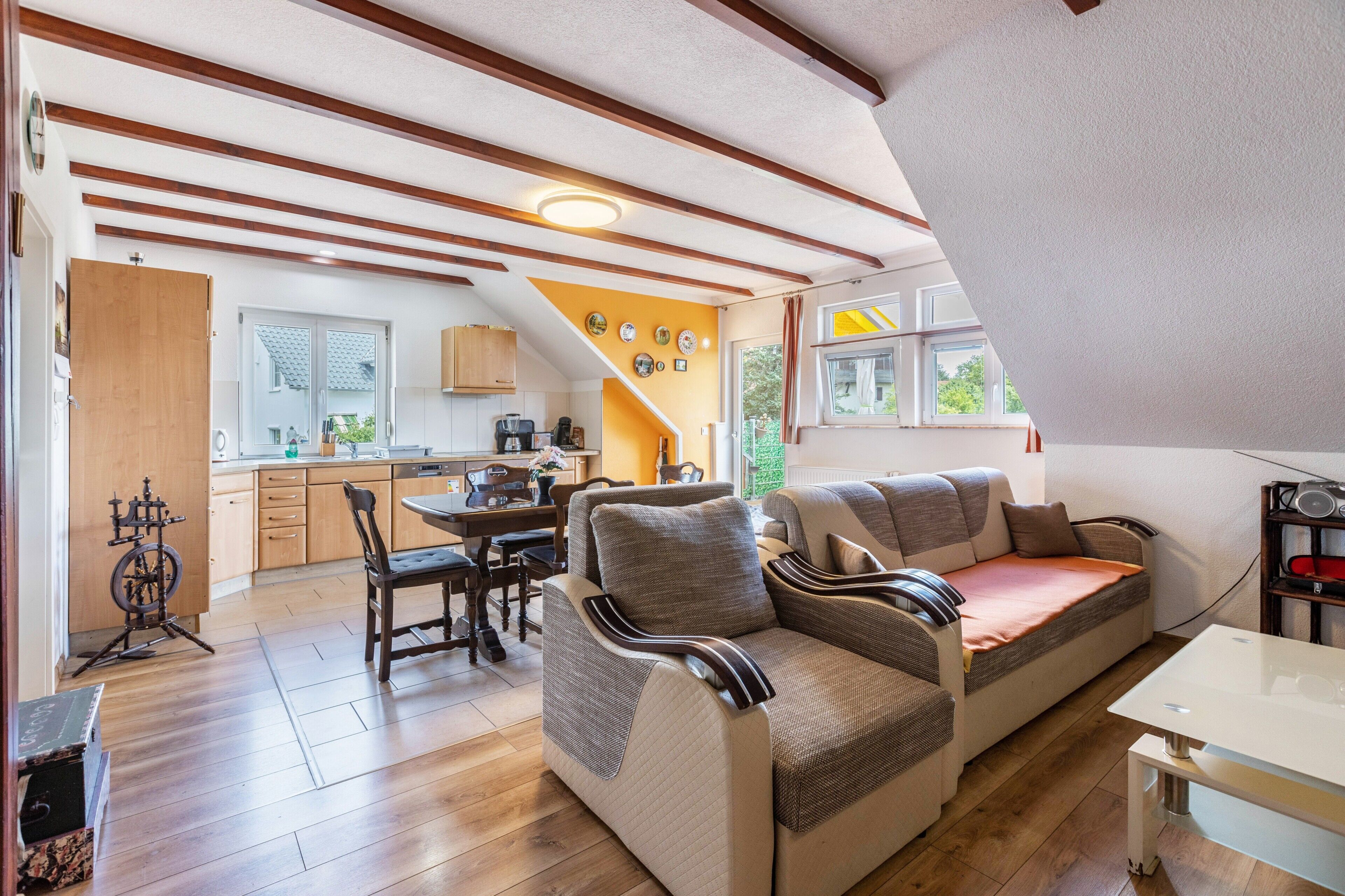 Fernseher, Stereoanlage