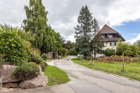 Property grounds. Apartment 'Malsam' with Lake View, Balcony and Wi-Fi