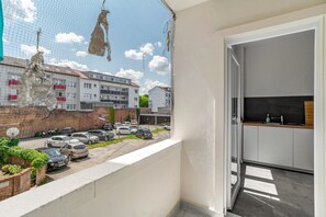 Property grounds - Holiday Apartment '1st Floor Left' with Balcony and Wi-Fi (Pforzheim)