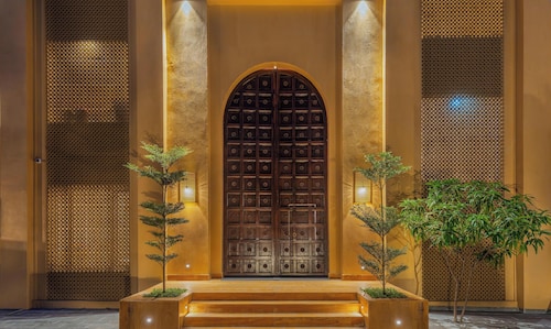 DEV BAGH LUXURIOUS PRIVATE SUITES