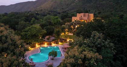DEV BAGH LUXURIOUS PRIVATE SUITES