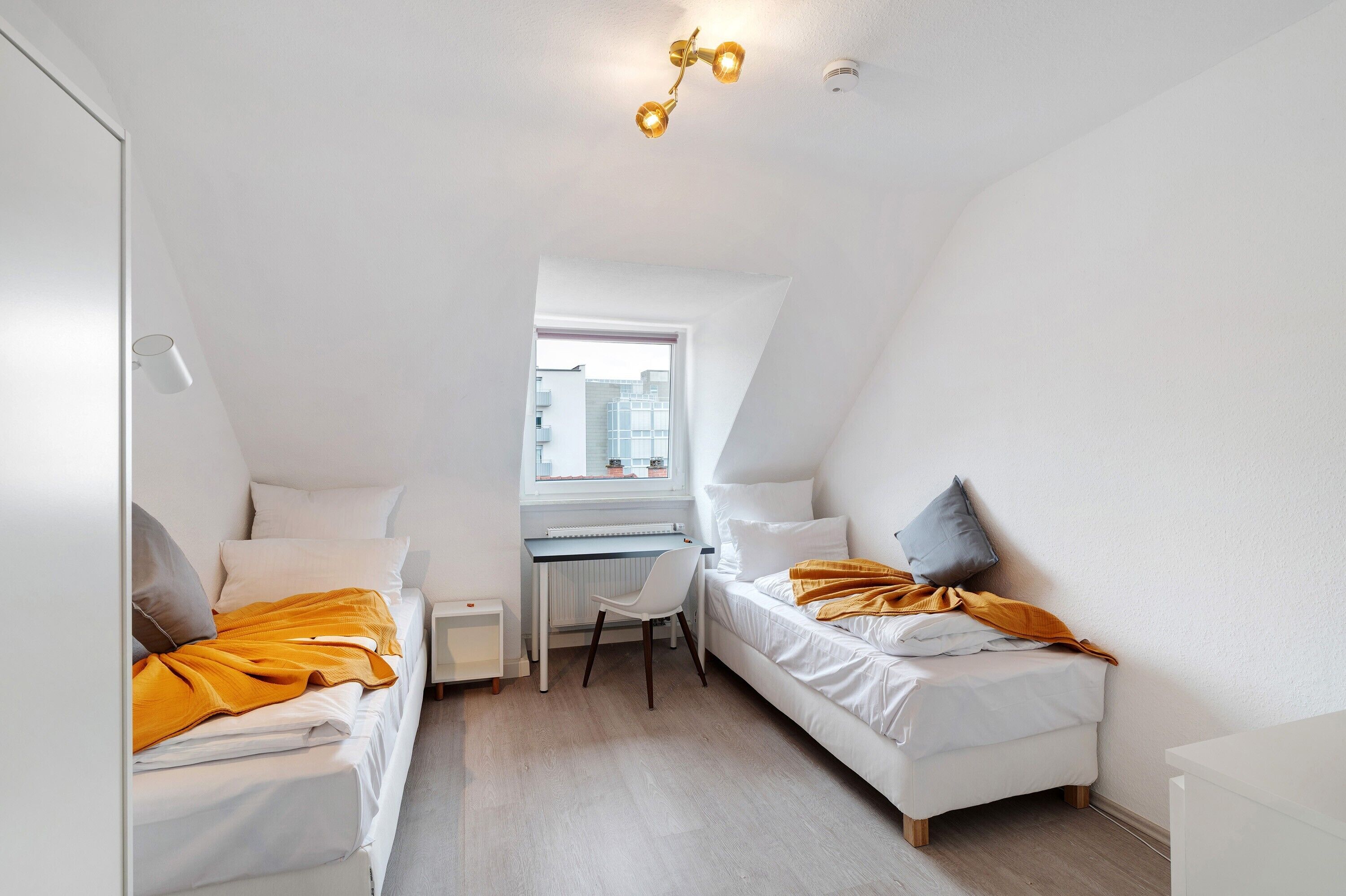 2 camere, ferro/asse da stiro, Wi-Fi gratuito, lenzuola