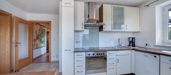 Apartment 'Reichl' with Balcony and Wi-Fi