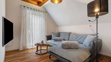 Televisie en een tafeltennistafel