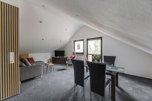 TV, stereo
