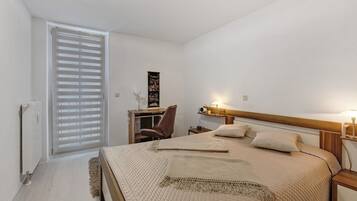 1 chambre, fer et planche Ă repasser, Wi-Fi gratuit, draps fournis