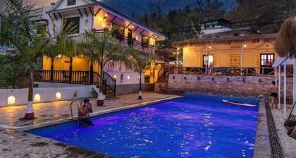 Trishuli Villa Resort