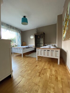 2 quartos, Wi-Fi, roupa de cama