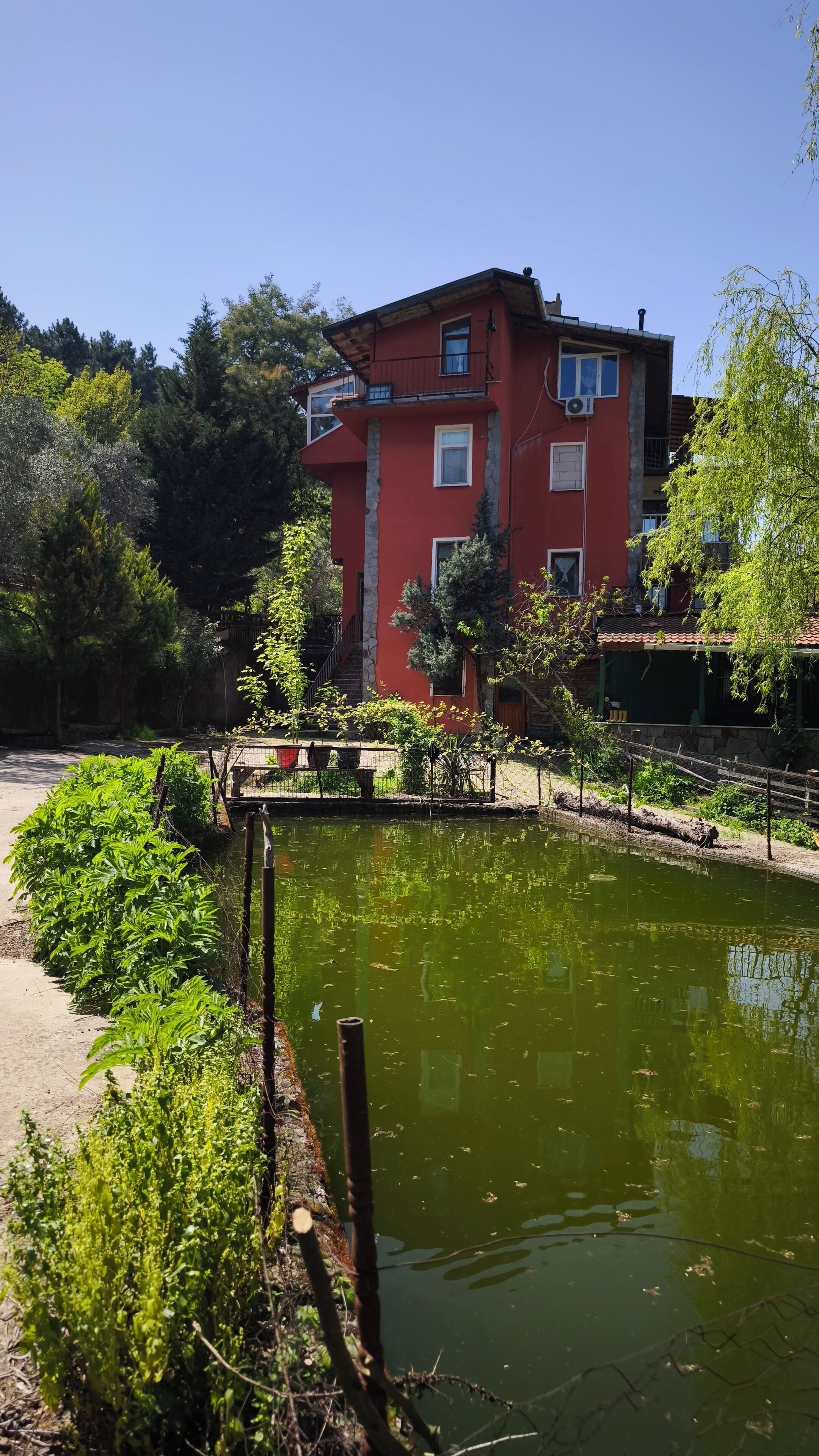 Enceinte de l’hébergement