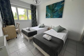 2 chambres, Wi-Fi, draps fournis
