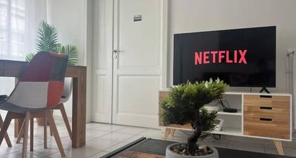 L'Escapade: Apartment with air-conditioning and balcony