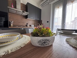 Dining - Eva's House - 3 Bedroom Apartment (Montesilvano)
