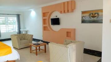 Standard Twin Room, Garden View | Free WiFi, bed sheets