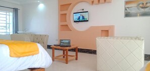 Deluxe Apartment, Garden View | Free WiFi, bed sheets - Antonio Cottages Njoro (Njoro)