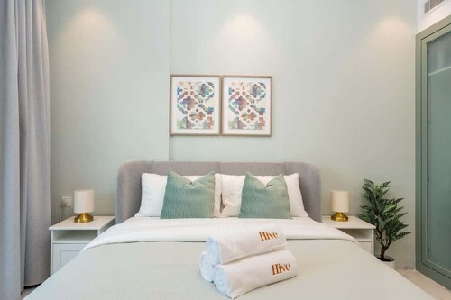 Stylish Studio in Arjan with Pool & Balcony
