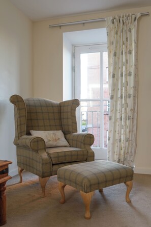 Flachbildfernseher, DVD-Player